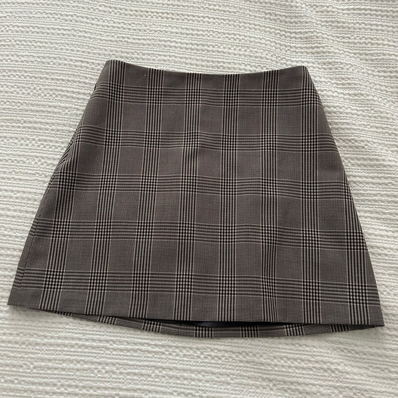 Wilfred plain mini skirt - Picture 1 of 2